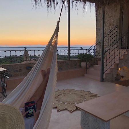Villa Vager Mani Hotel Каламата Екстериор снимка