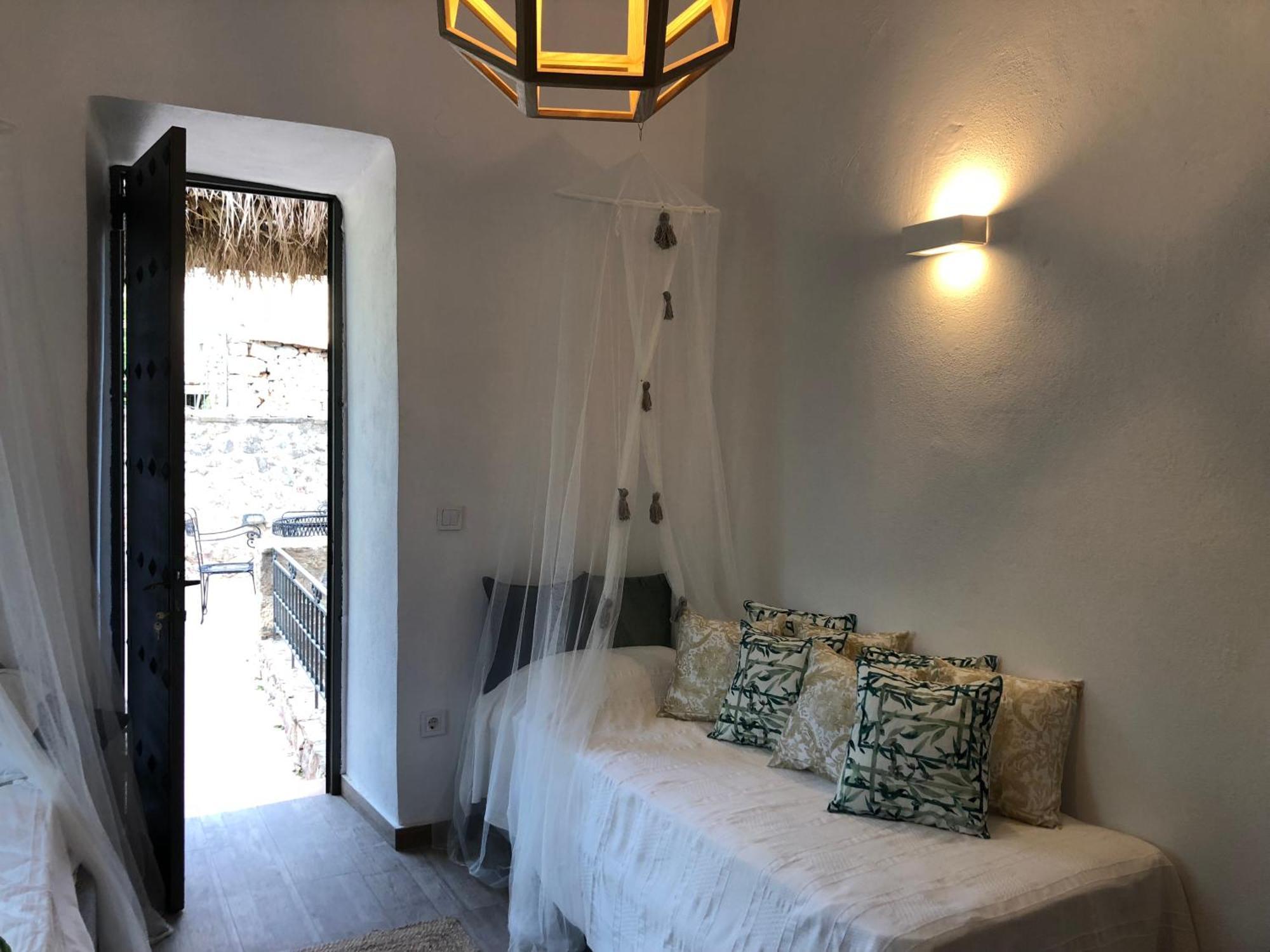 Villa Vager Mani Hotel Каламата Екстериор снимка