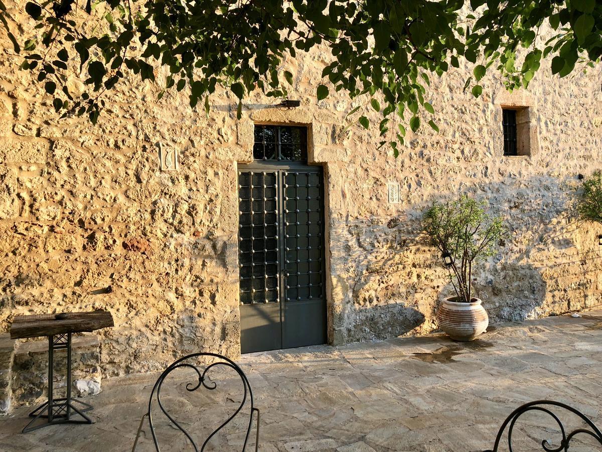 Villa Vager Mani Hotel Каламата Екстериор снимка