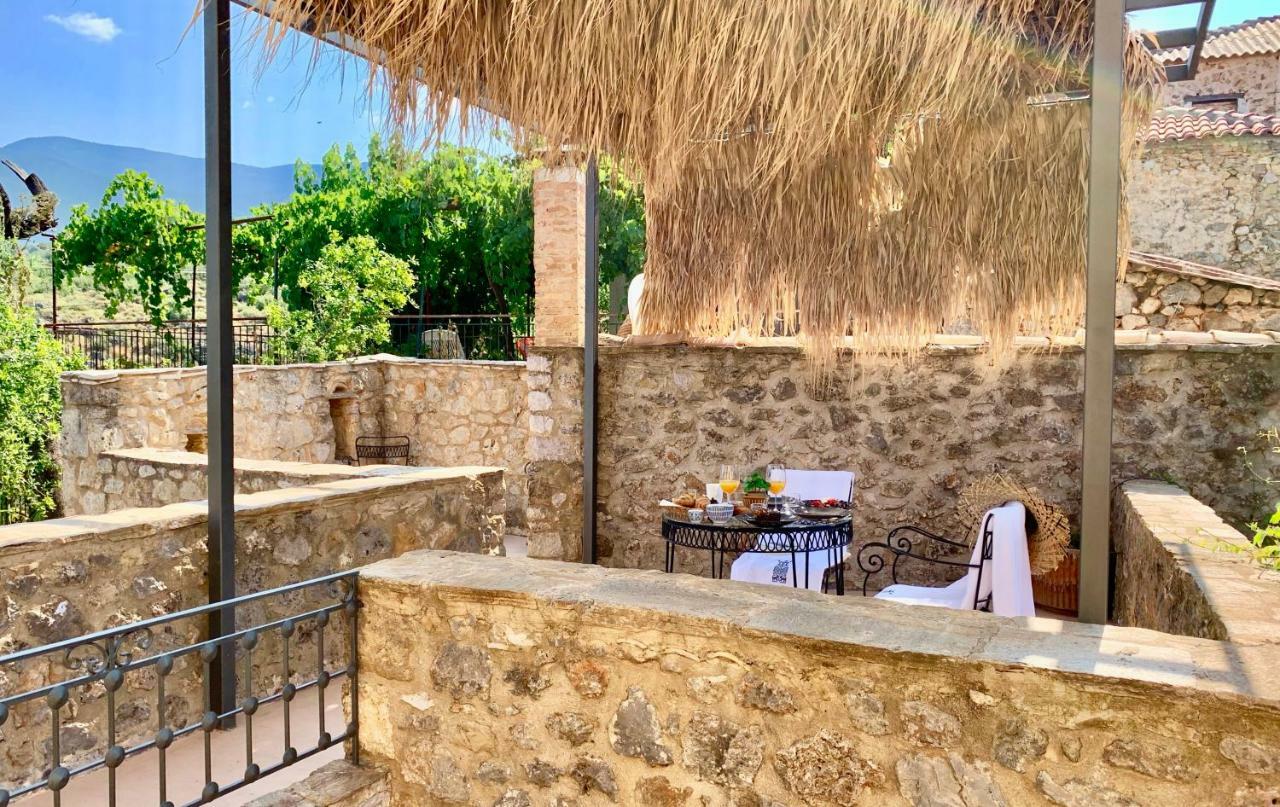 Villa Vager Mani Hotel Каламата Екстериор снимка