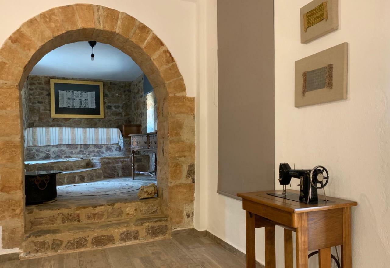 Villa Vager Mani Hotel Каламата Екстериор снимка